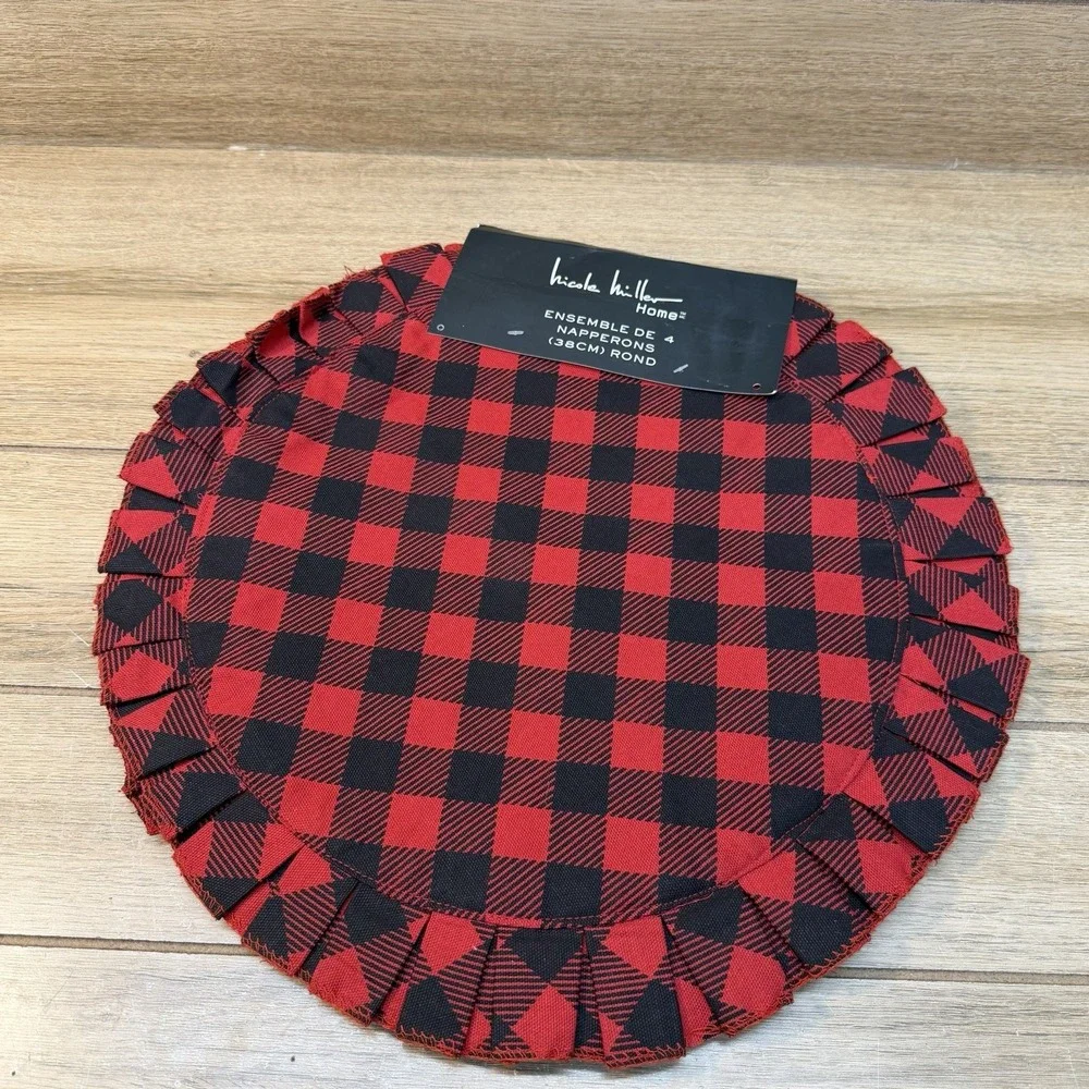 Nicole Miller Red Black Buffalo Plaid Cloth Placemats Set Of 4 Ruffle Holiday